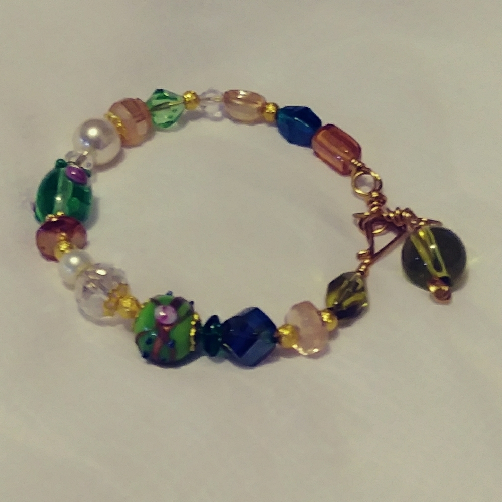 Beaded bangle bracelet (#2 green)